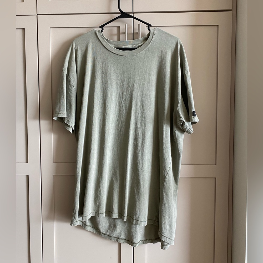 Zanerobe t shirt